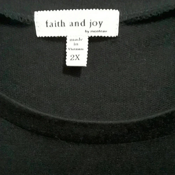 Faith & Joy Blouse - Picture 3 of 3